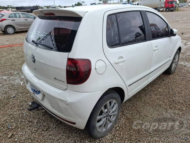 2013 VOLKSWAGEN FOX 