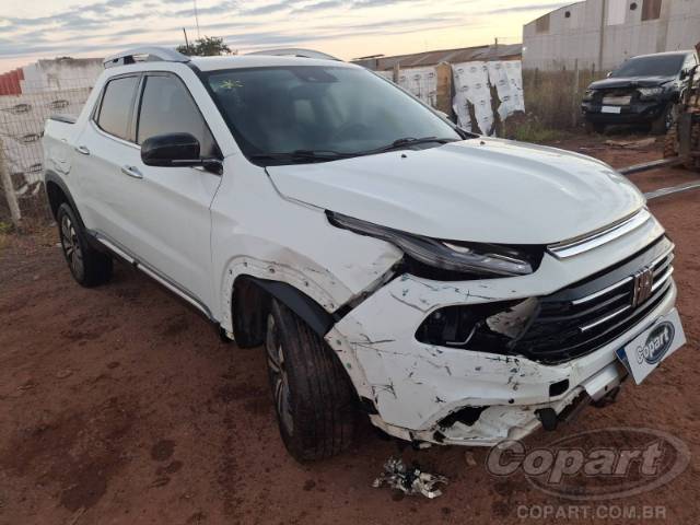 2022 FIAT TORO 