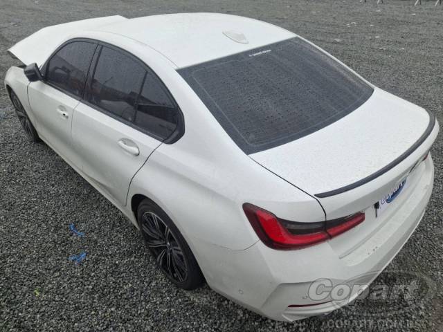 2023 BMW SERIE 3 