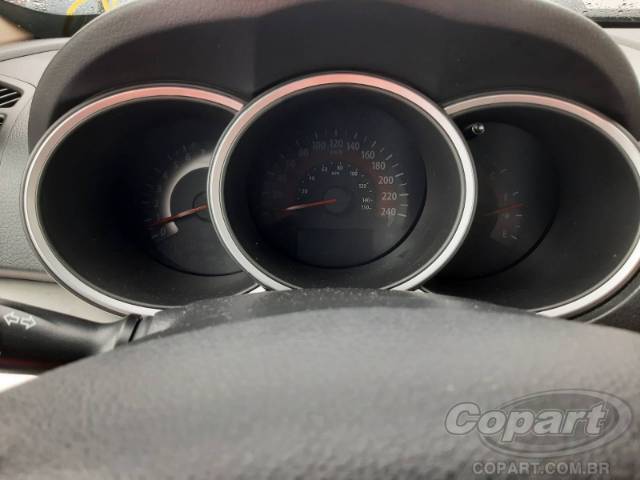 2013 KIA SORENTO 
