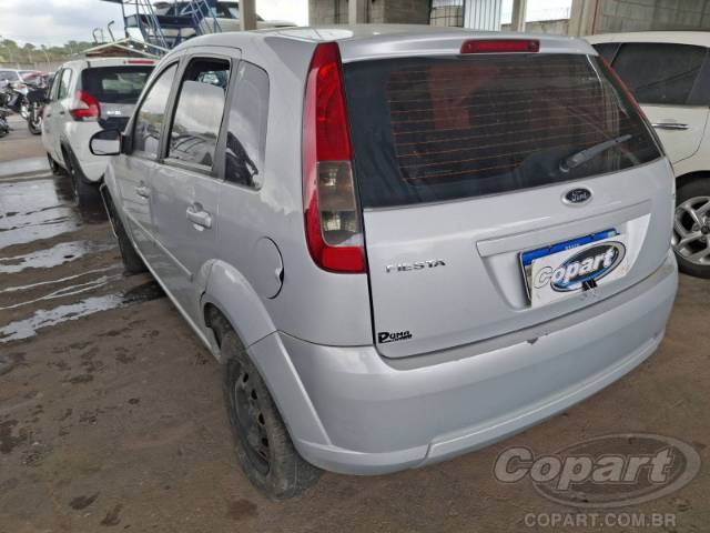 2013 FORD FIESTA 