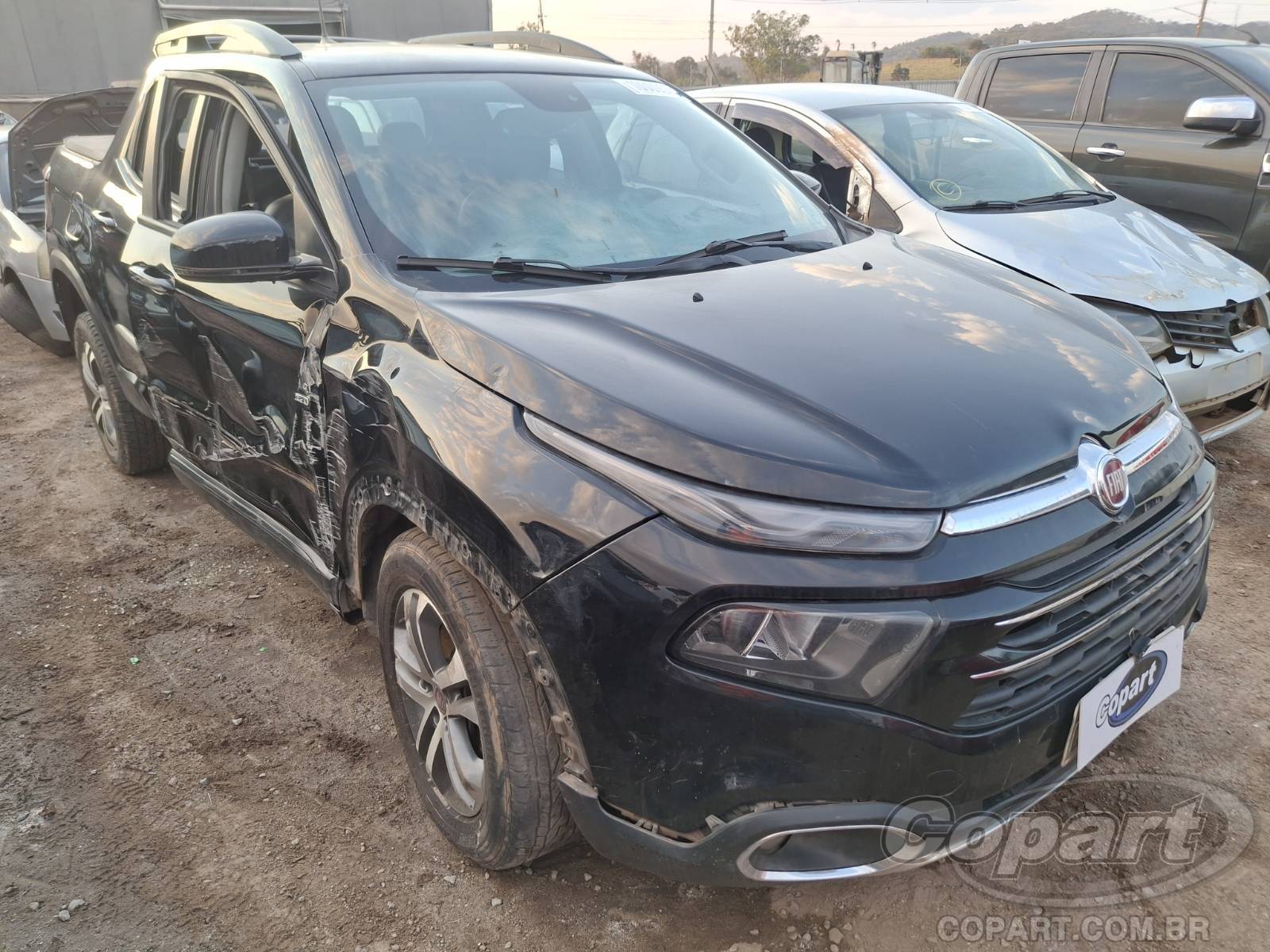 Veículo FIAT Toro FIAT TORO Freedom AT9 2.0 MultiJet Turbo 2017 2018 em leilão