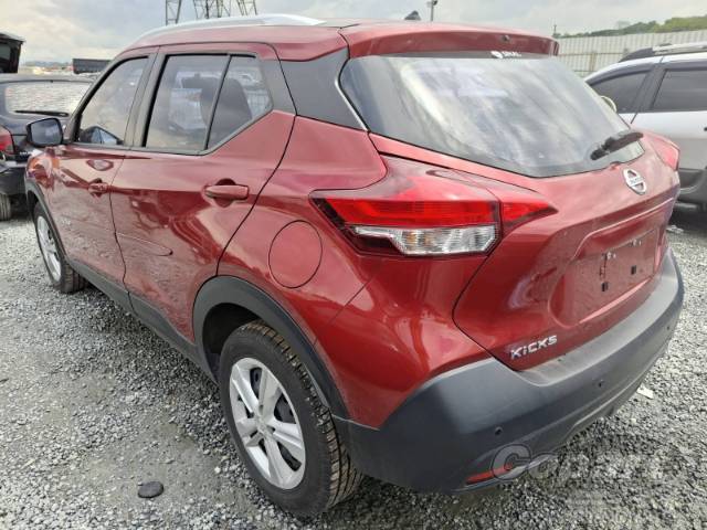 2020 NISSAN KICKS 