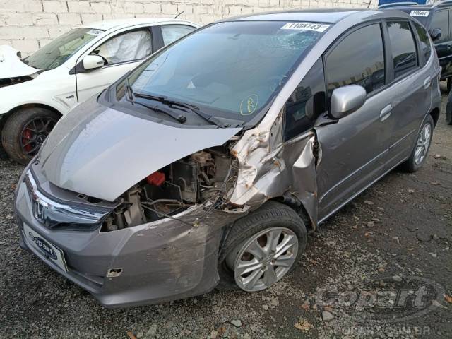 2014 HONDA FIT 