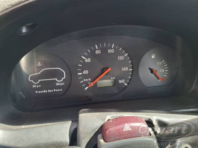 2002 VOLKSWAGEN GOL 