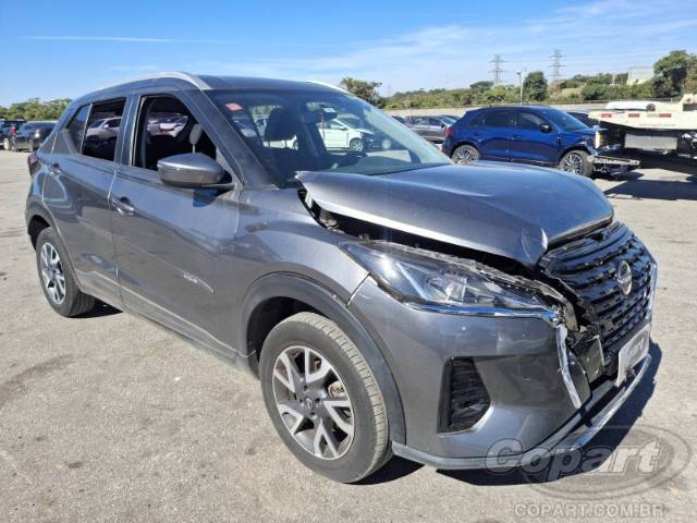 2024 NISSAN KICKS 