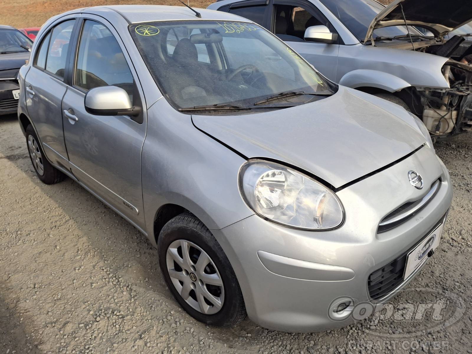 Veículo Nissan March NISSAN MARCH S 1.0 16V 2013 2014 em leilão