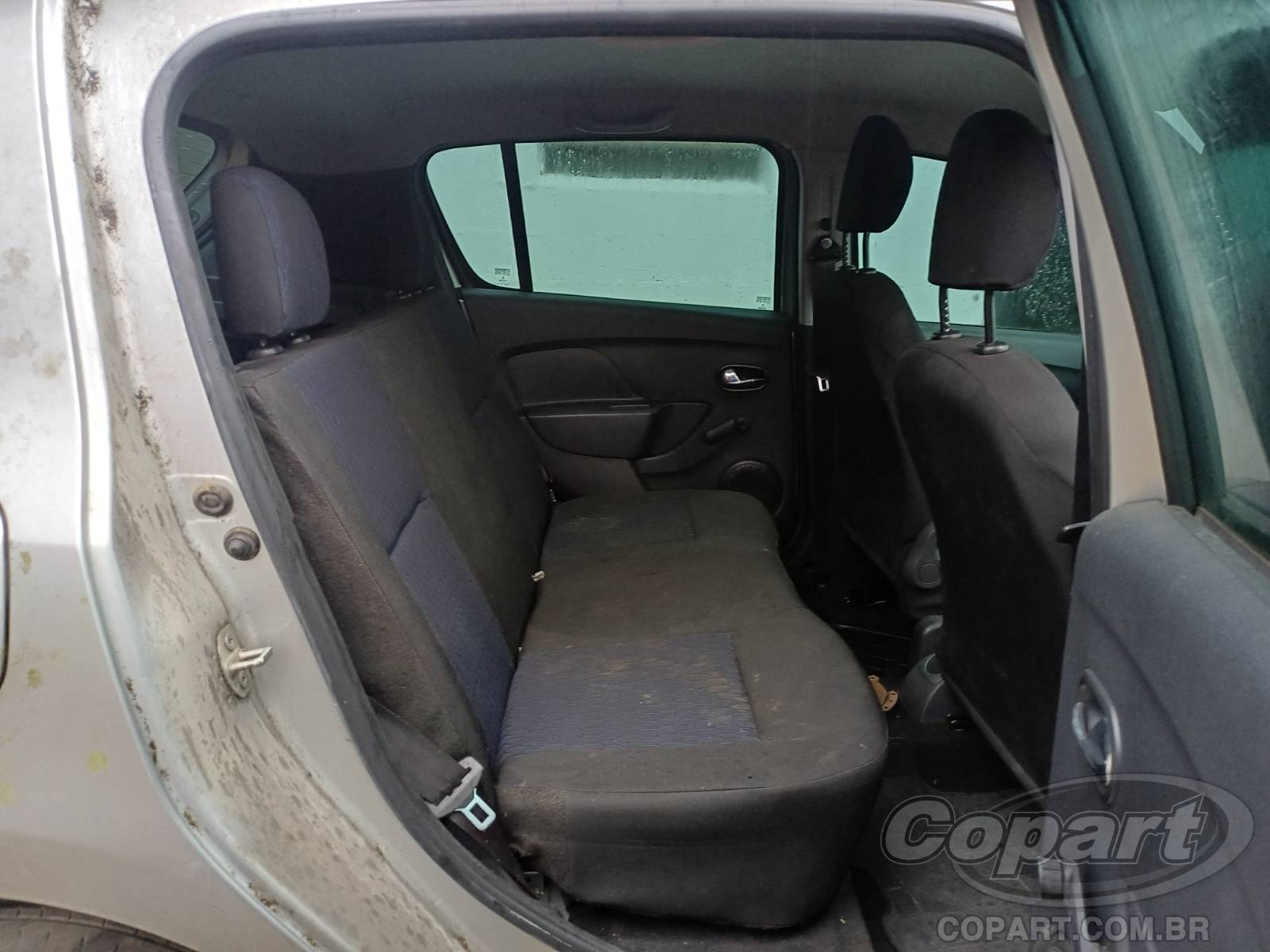 Foto 6 de 10: 2016 RENAULT SANDERO