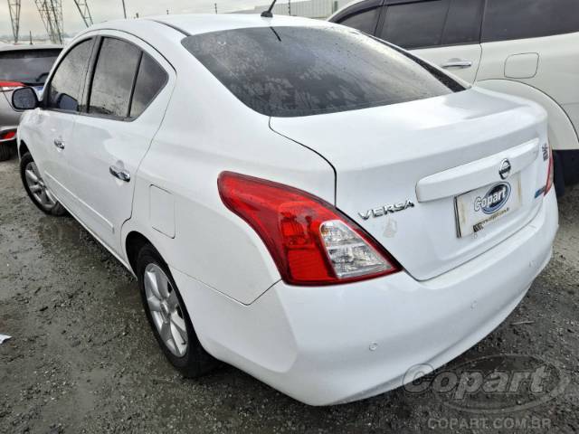 2014 NISSAN VERSA 