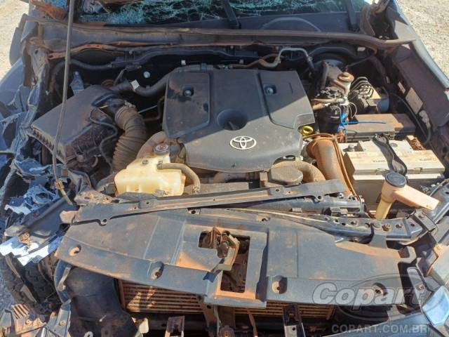 2021 TOYOTA HILUX CD 