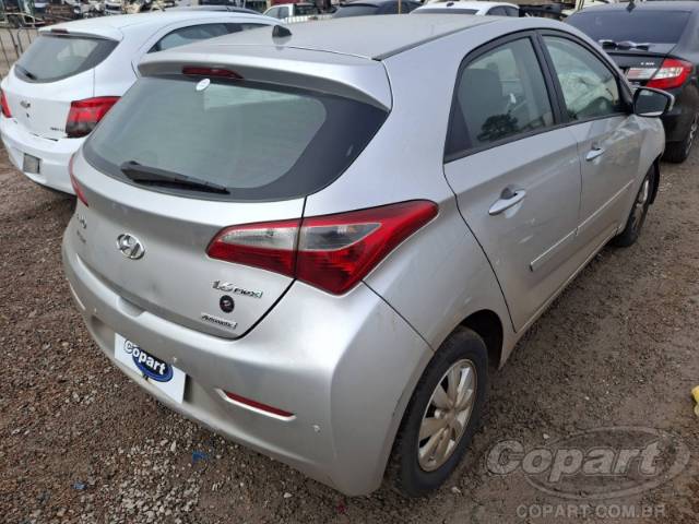 2015 HYUNDAI HB20 