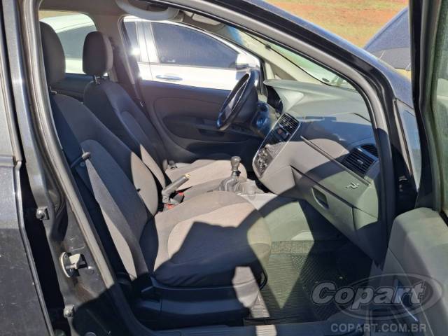 2011 FIAT PUNTO 
