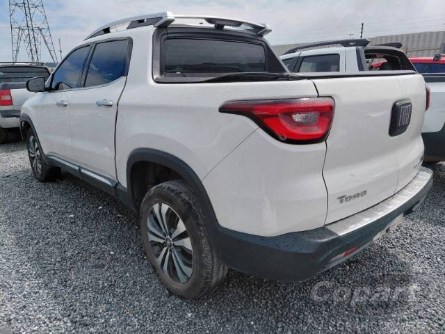 2022 FIAT TORO 