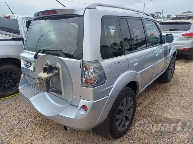 2015 MITSUBISHI PAJERO TR4 