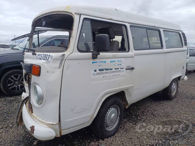2010 VOLKSWAGEN KOMBI 