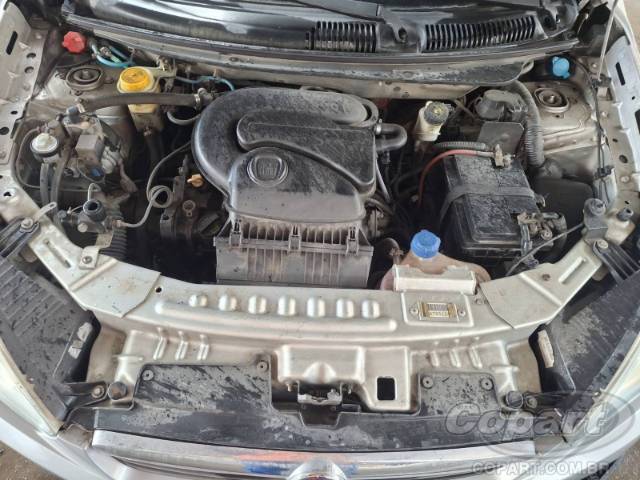 2015 FIAT GRAND SIENA 