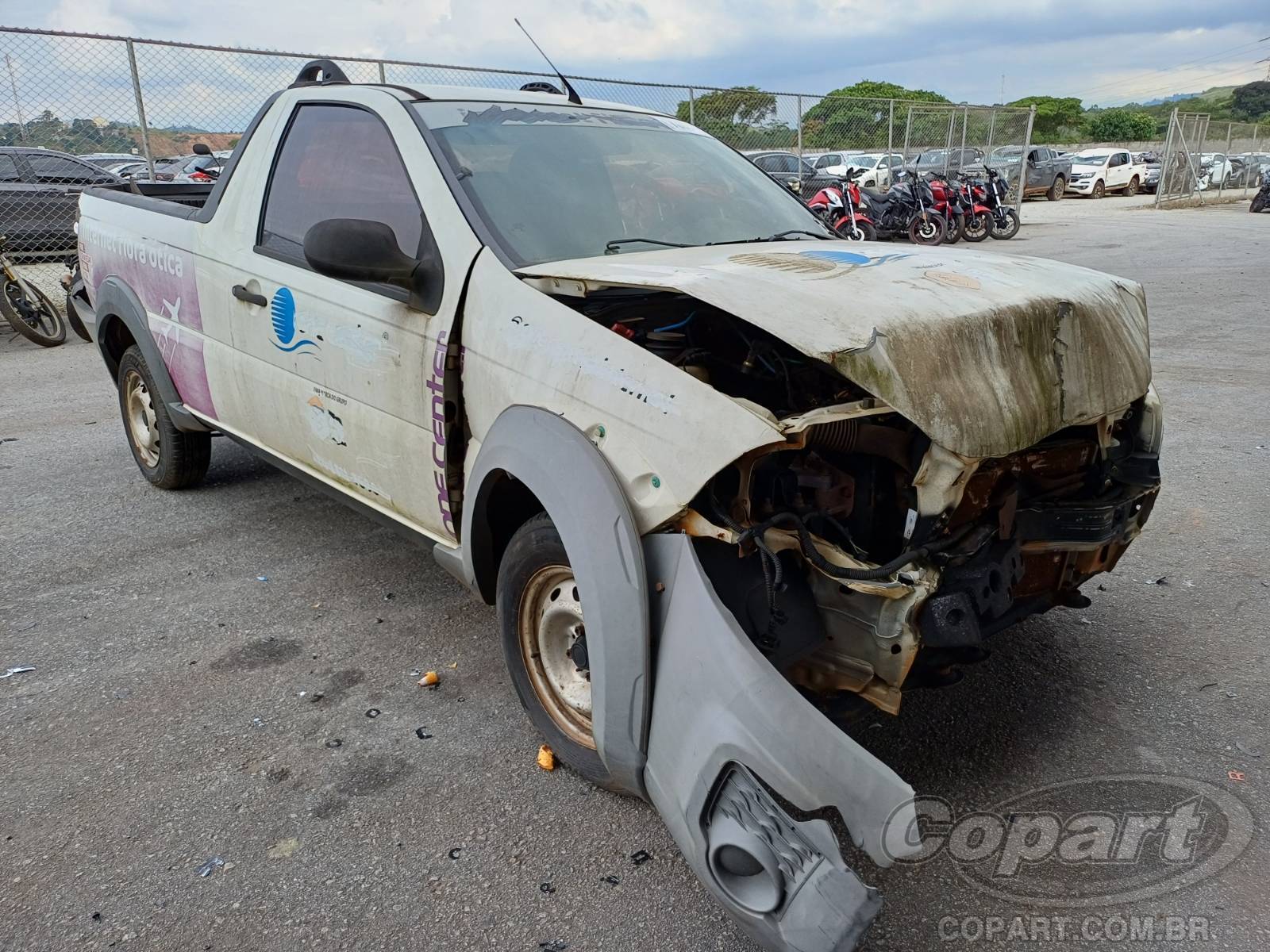 Veículo Fiat Strada Fiat Strada Working 1.4 EVO 2018 Médio Dano Frontal 2018 em leilão