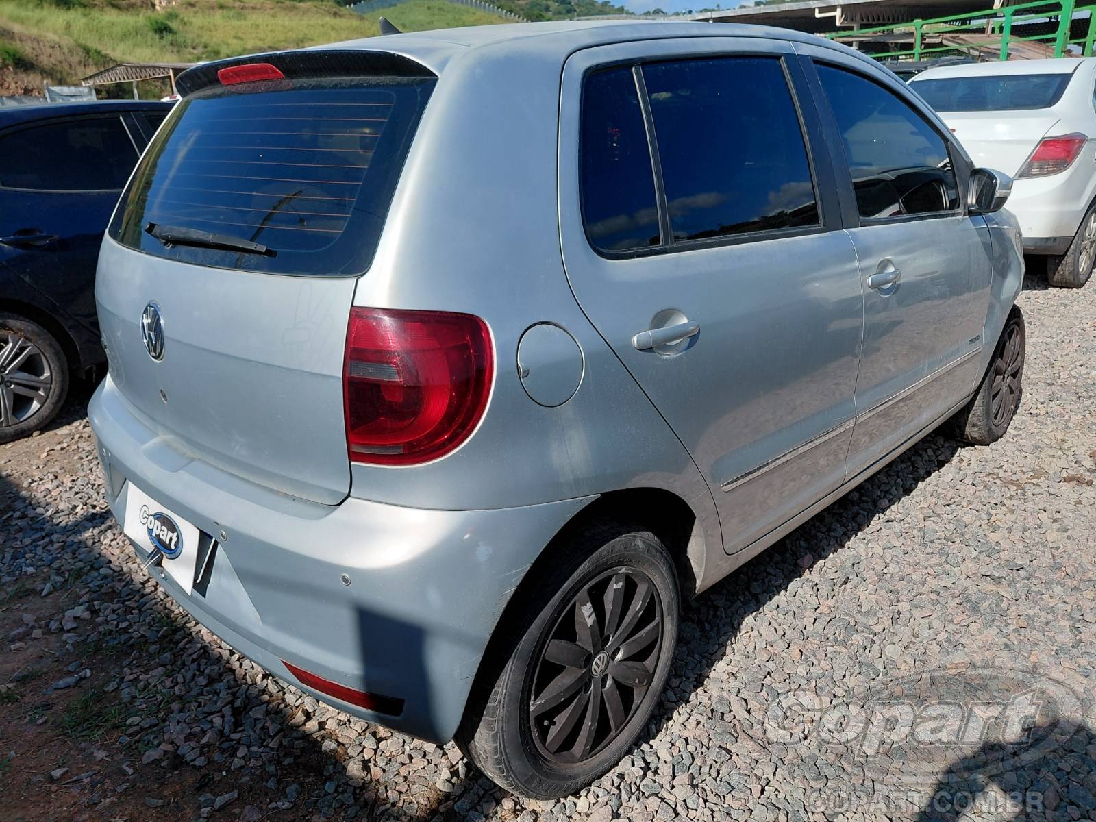 2011 VOLKSWAGEN FOX — foto 4 de 11