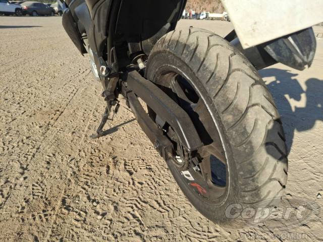 2011 HONDA CB 300 