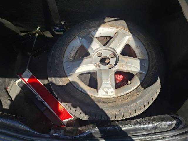 2011 RENAULT SANDERO 