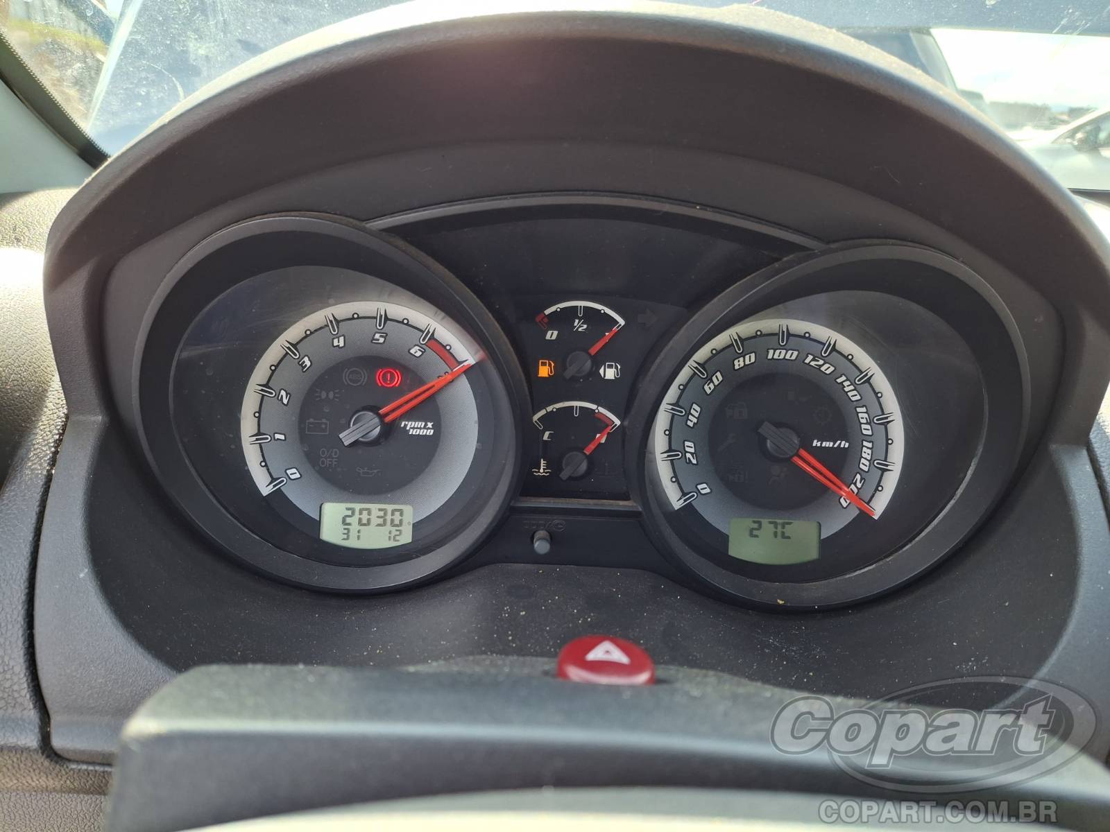 Foto 8 de 15: 2011 FORD FIESTA SEDAN