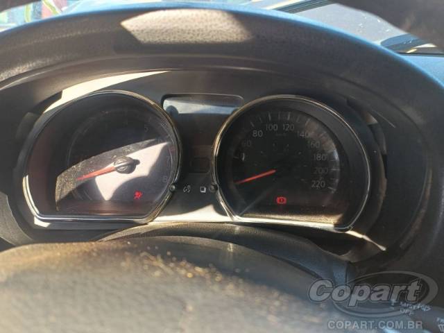 2020 NISSAN VERSA 