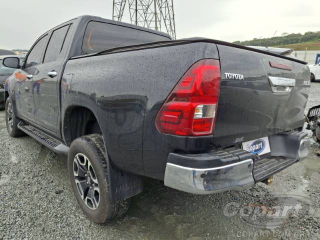 2022 TOYOTA HILUX CD 