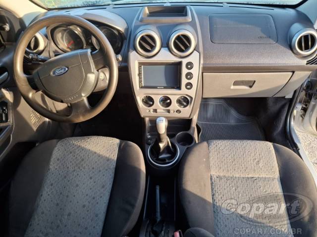 2013 FORD FIESTA 