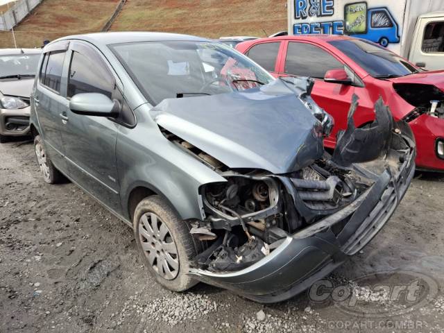 2010 VOLKSWAGEN FOX 