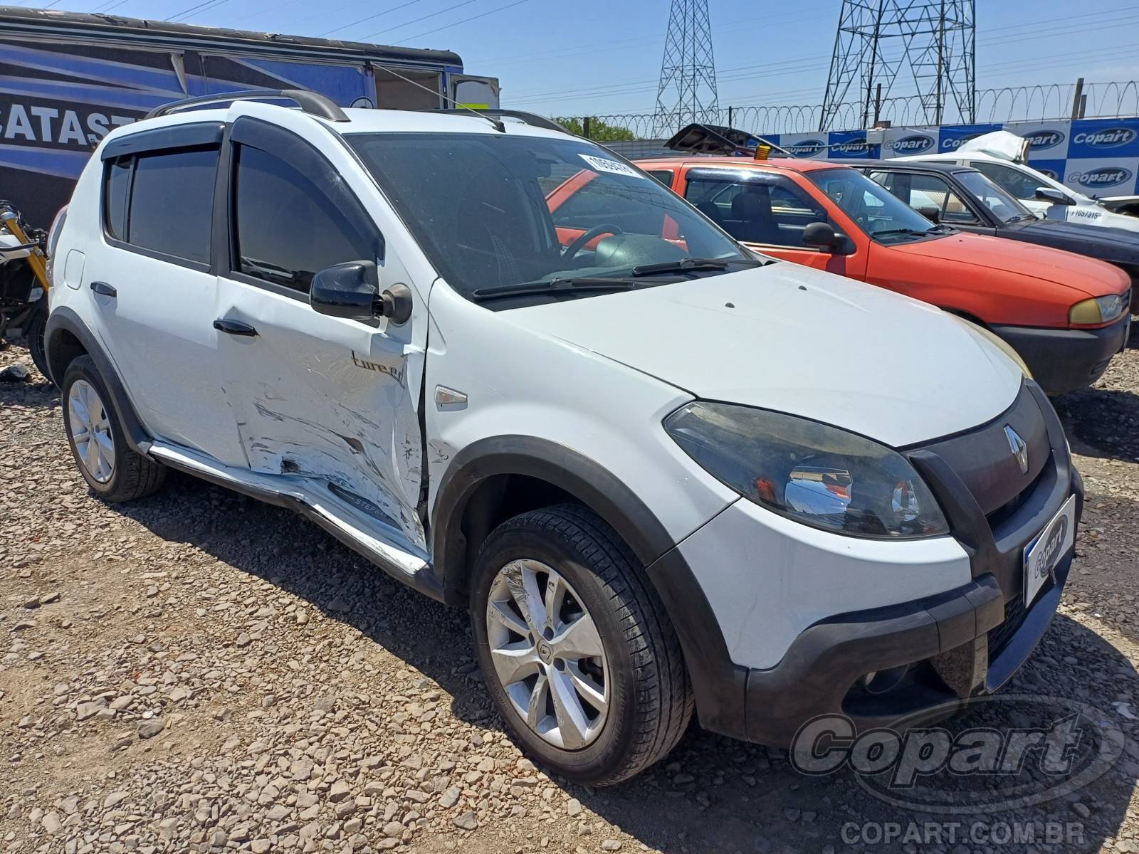 Veículo Renault Sandero RENAULT SANDERO STEPWAY 1.6 HI-POWER 2014 2014 em leilão