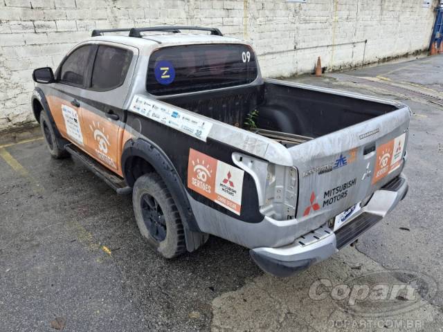 2021 MITSUBISHI L200 TRITON 