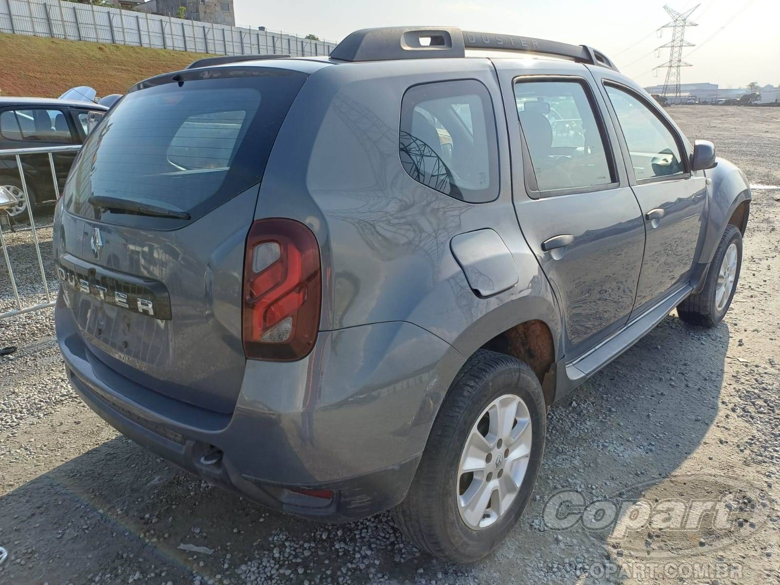 2018 RENAULT DUSTER — foto 4 de 12