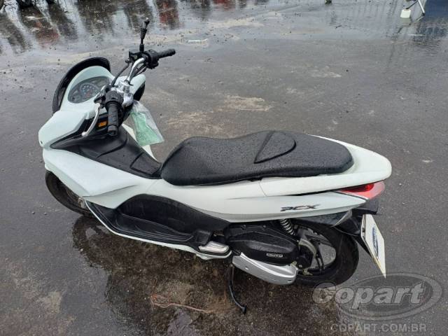 2015 HONDA PCX 