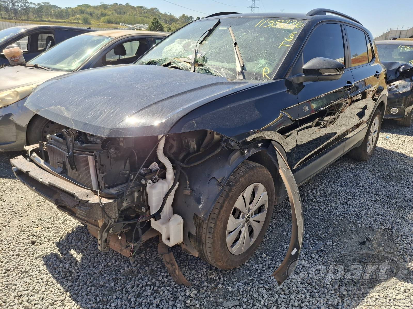 Foto 2: 2024 VOLKSWAGEN T-CROSS
