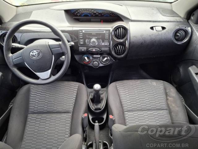 2015 TOYOTA ETIOS 