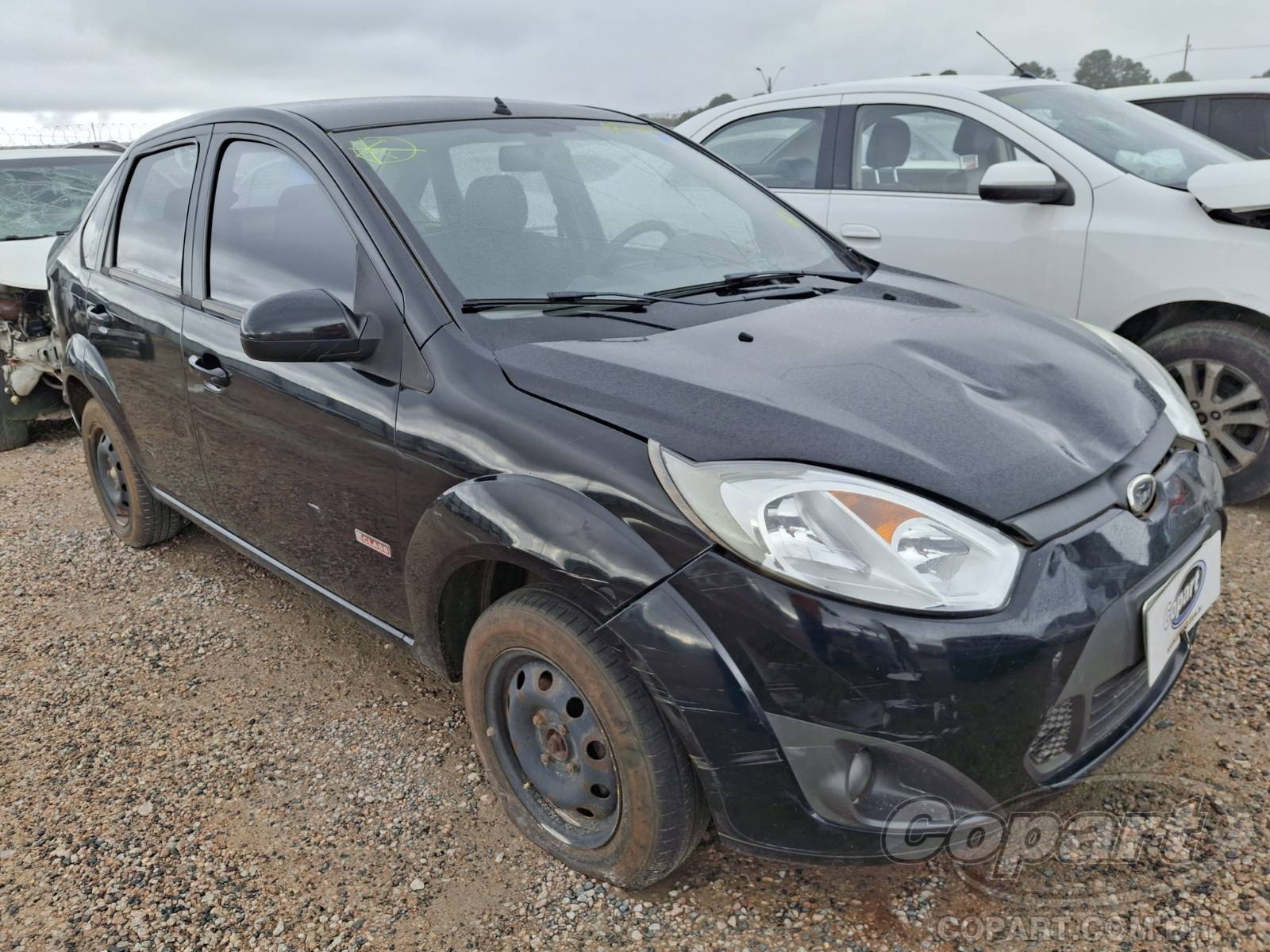 Veículo Ford Fiesta Ford Fiesta Sedan Flex 1.6 2012 Pequena Monta 2012 em leilão