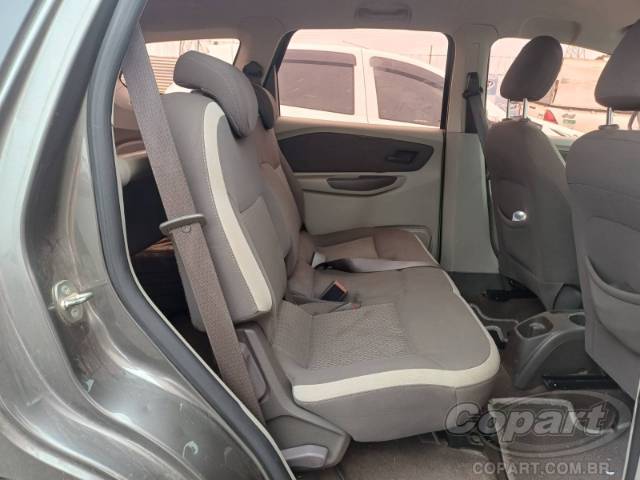 2014 CHEVROLET SPIN 