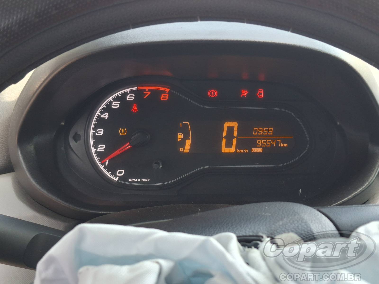 Foto 8 de 10: 2019 CHEVROLET ONIX