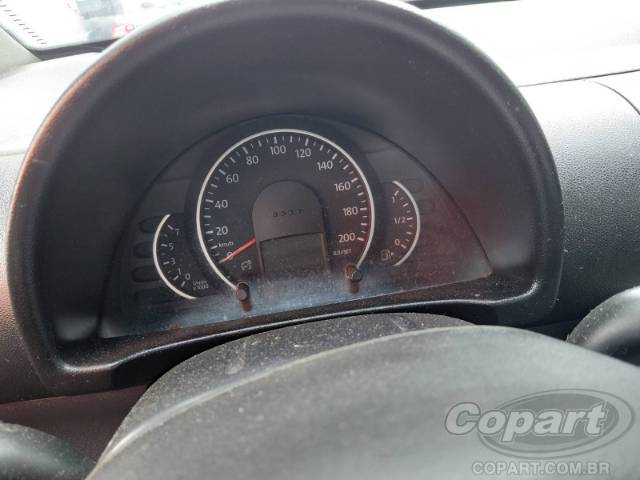 2010 VOLKSWAGEN FOX 