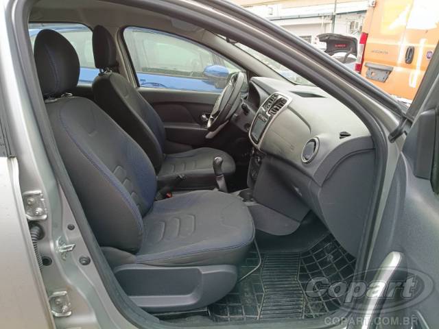 2015 RENAULT SANDERO 