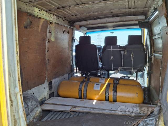 2002 RENAULT TRAFIC 