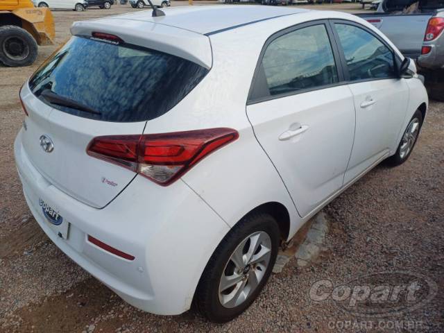 2016 HYUNDAI HB20 