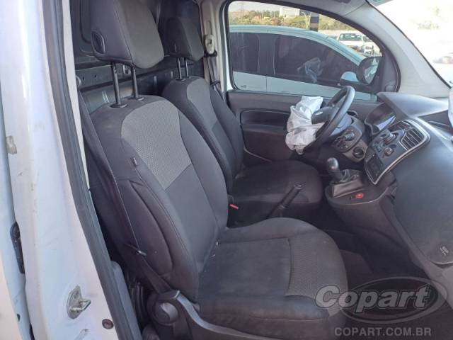 2023 RENAULT KANGOO FURGAO 