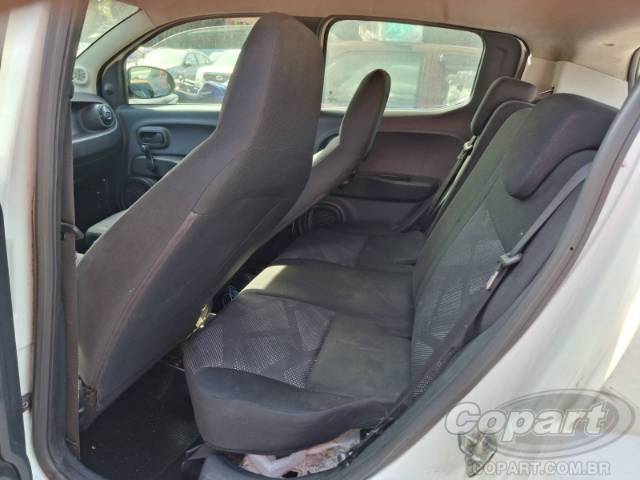 2017 FIAT MOBI 