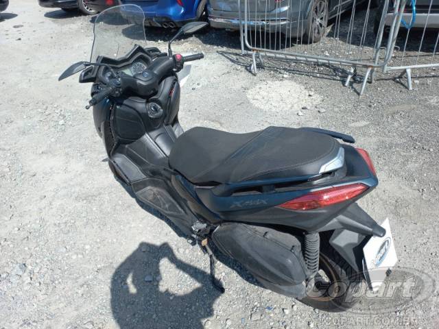 2023 YAMAHA XMAX 