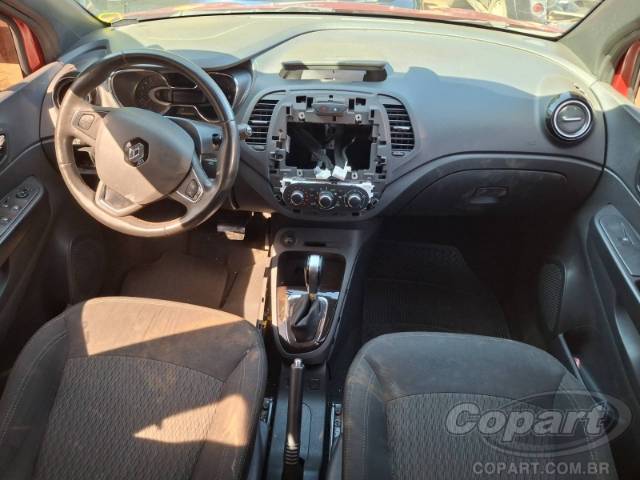 2021 RENAULT CAPTUR 