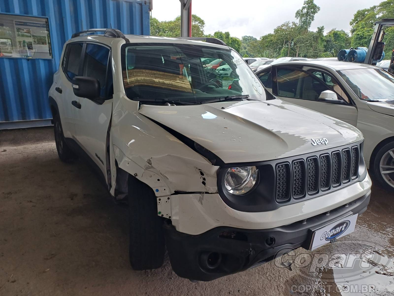 Jeep Renegade 1.8 16V 2019 Colisão Pequena Monta