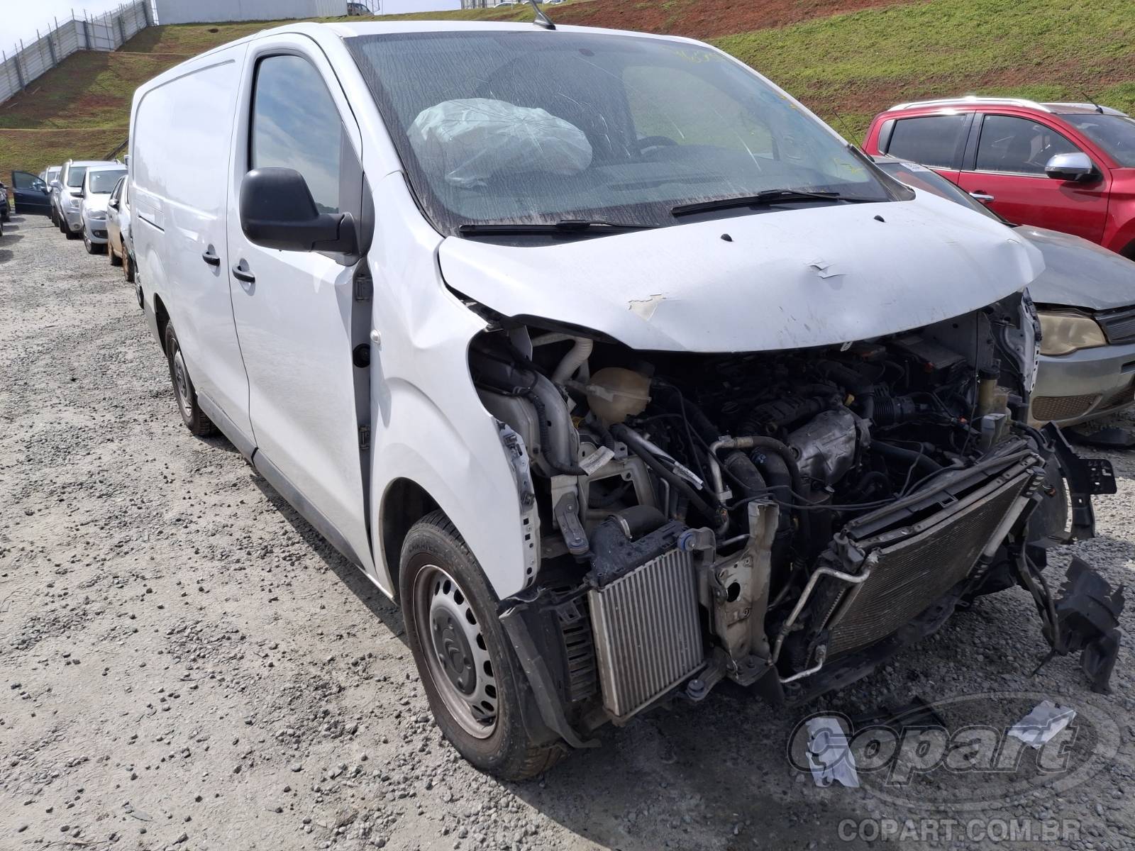 Veículo Citroën Jumpy Citroen Jumpy Cargo 1.5 BlueHDi Turbo 2022 Médio Colisão 2022 em leilão