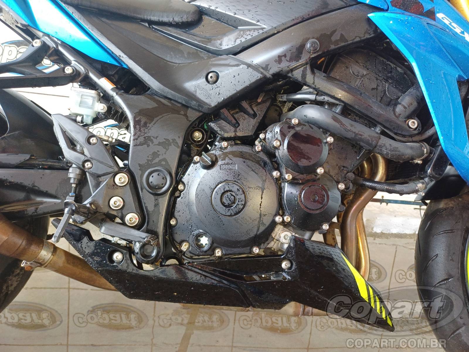 2024 SUZUKI GSX-S — leilão em Candeias/BA (foto 5)