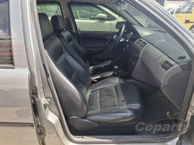 2002 VOLKSWAGEN PARATI 